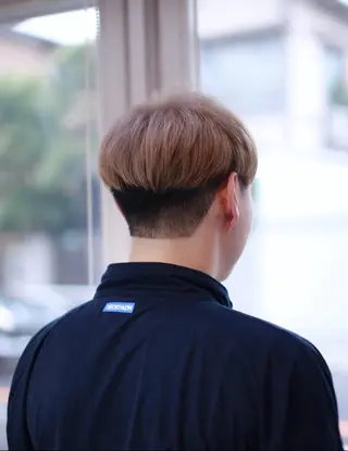 ショート カラー メンズ 大西 カズマのヘアスタイル