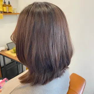 ミディアム 木宮 美緒のヘアスタイル