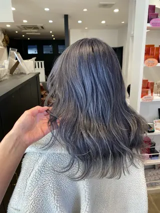 セミロング カラー 柴田 枝利子のヘアスタイル