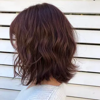 ミディアム カラー 菅沢 奈生のヘアスタイル