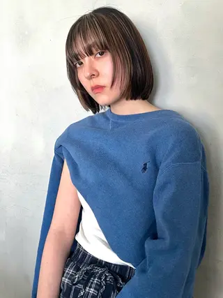 ショート カラー 地毛風ストレート ミニボブ🌷江梨🍎のヘアスタイル