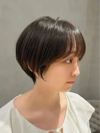 ショート 中野 栞里のヘアスタイル