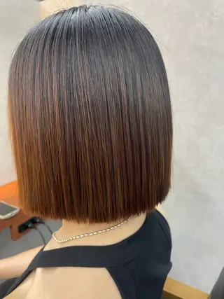 ミディアム 佐藤 菜穂のヘアスタイル