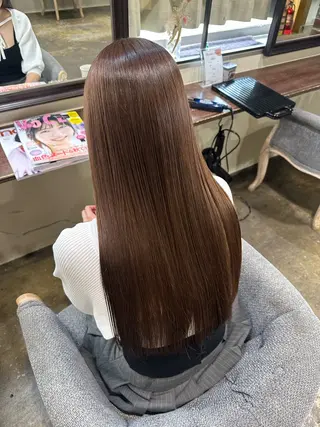 ロング カラー Aimee Shieのヘアスタイル