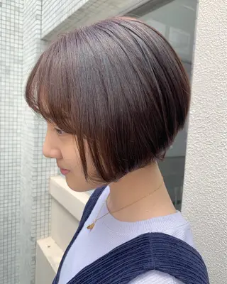 ショート カラー 艶髪・酸性ストレート フリツのヘアスタイル