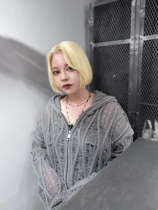 カラー サイレント美容師 アイリィのヘアスタイル