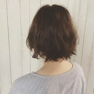 ショート カラー パーマ 金崎 新吾のヘアスタイル