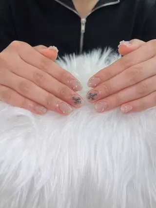 ネイル Sora  Nail 長さ出し専門店のネイルデザイン