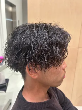 パーマ メンズ 🐲ツイスパ🐲 フェード/龍のヘアスタイル