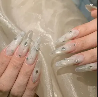 ネイル Pure&Rich Nailのネイルデザイン