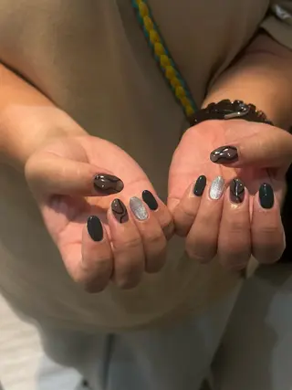 ネイル CLALA Yuri🩶のネイルデザイン