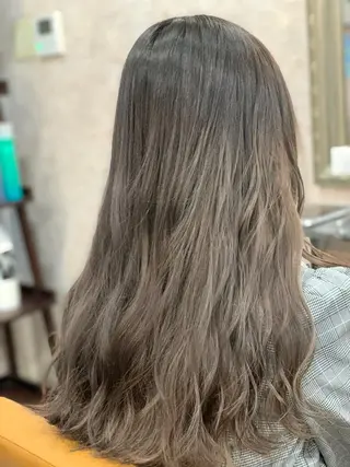ロング メンズスタイル バレイヤージュ　齋藤のヘアスタイル