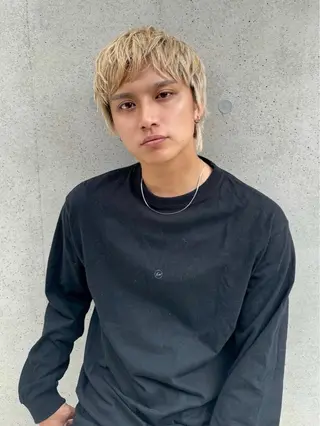 ショート カラー メンズ 嶋佐 昌大 シマサマオのヘアスタイル