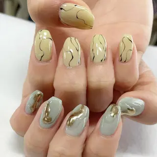 ネイル 東 千夏のネイルデザイン