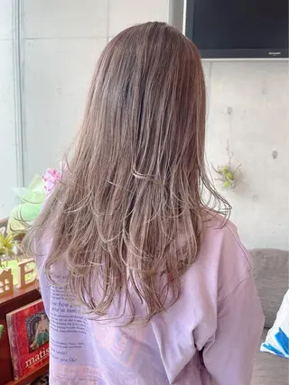 ロング カラー 増渕 里奈のヘアスタイル
