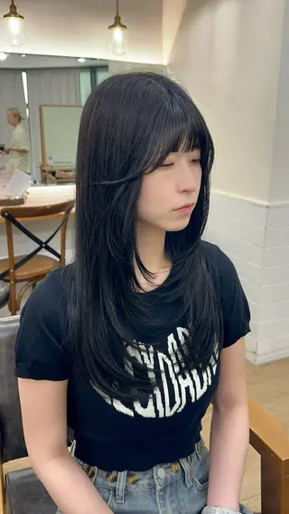 ロング カラー パーマ ヘアアレンジ メンズ キッズ レイヤーカット 🌿透け感カラーのヘアスタイル