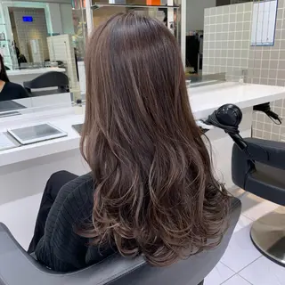 ロング カラー 美髪矯正/透明感カラ ー🫧YUUKI🫧のヘアスタイル