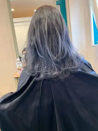 ロング Lit.豊橋 夏目のヘアスタイル