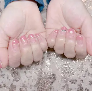 ネイル 個室ネイルサロンDolly Girl〜ドーリーガール〜所属・DollyGirl KYOKOのネイルデザイン