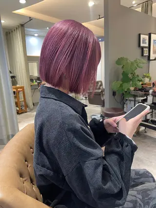 カラー yuu /N° 大分中央町店のヘアスタイル