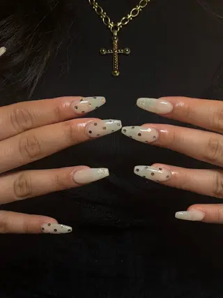 ネイル D.dnail Reinaのネイルデザイン