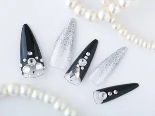 ネイル tiarynail K K🐼のネイルデザイン