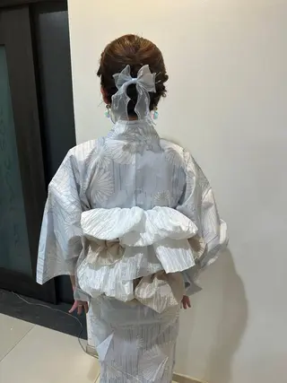 レイヤー 艶々カラーのヘアスタイル