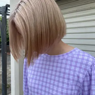 ショート カラー ブリーチカラーが人気 onnuのヘアスタイル