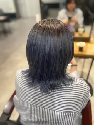 ミディアム 小川 楓のヘアスタイル