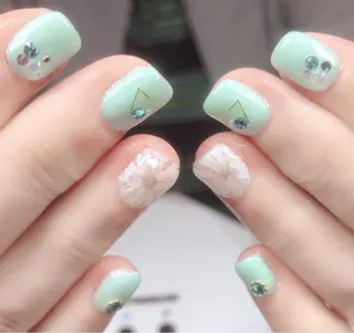 ネイル MYU Nails所属・ニュアンスネイル🌈 MYU Nailsのネイルデザイン