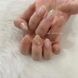 ネイル nail salon tina.所属・中山 はづきのネイルデザイン