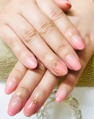 ネイル CROWN プライベートサロンのネイルデザイン