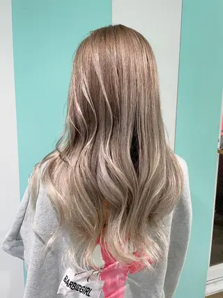 ロング 原 千景のヘアスタイル