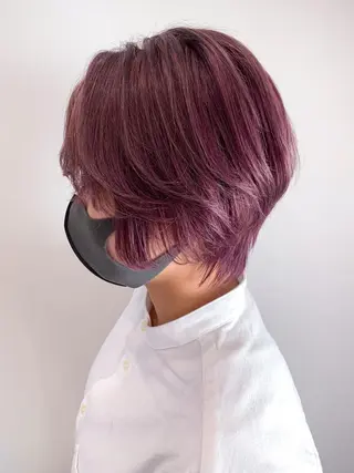ショート カラー 薄田 珠美のヘアスタイル