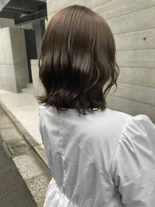 ミディアム ✨色持ちの良い艶 カラー✨蟹江真世のヘアスタイル