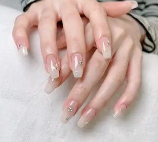 ネイル フィルイン・深爪矯正 長さ出し🎀のネイルデザイン