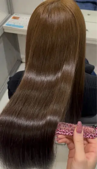 セミロング カラー 🦋REISA🦋 エクステ×ハイトーンのヘアスタイル