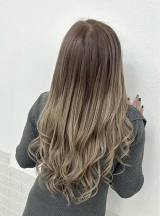 ダブルスキルエクステ /羽エクステ白石宇由のヘアスタイル