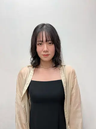 ミディアム パーマ 透明感カラー ゆうだいのヘアスタイル