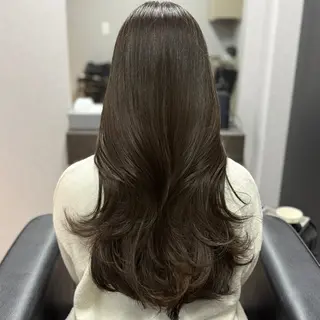 ロング カラー 髪質改善Ⅰ透明感 艶カラーⅠたつやのヘアスタイル
