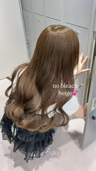 ロング カラー ヘアアレンジ 新宿⌇韓国風ヘア ⌇透明感カラーのヘアスタイル