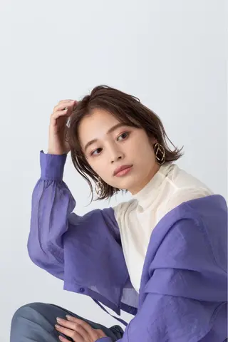 カラー hoNua. 栄/透明感カラーのヘアスタイル