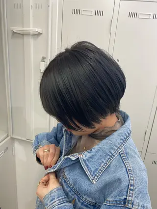 ショート カラー ハードパーマ Rico💜のヘアスタイル