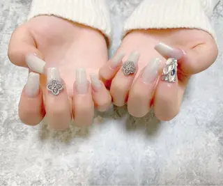 ロング eirnail所属・eir nailのネイルデザイン