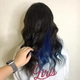 ロング カラー 教野 真央のヘアスタイル