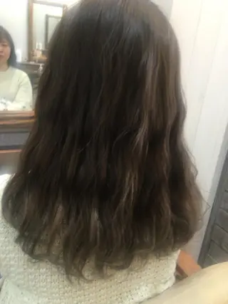 カラー 【mokuオーナー】 ちはるのヘアスタイル