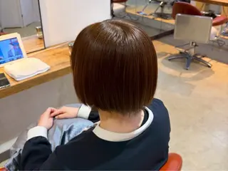 ショート カラー 松本 ひなたのヘアスタイル
