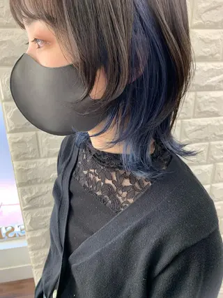 ミディアム カラー 薄田 珠美のヘアスタイル