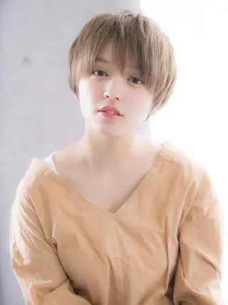 ショート カラー レイヤーカット✂️ 横浜No1♡下鳥翔子のヘアスタイル