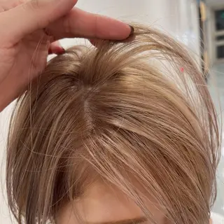ショート カラー UMEDA FIGAROのヘアスタイル